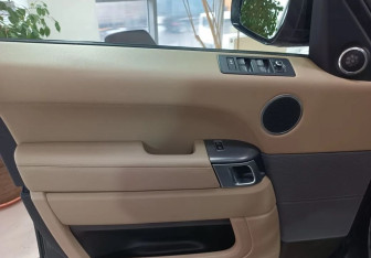 Подержанный автомобиль Land Rover Range Rover Sport 2014 года (14 фото)