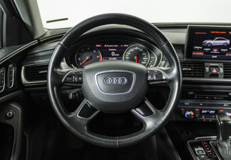 Подержанный автомобиль Audi A6 Sedan 2016 года (11 фото)