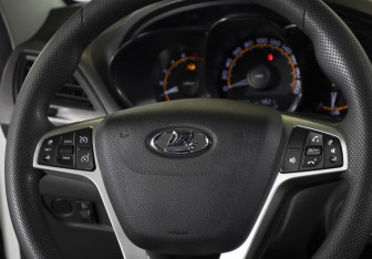 Подержанный автомобиль LADA (ВАЗ) Vesta Sedan 2022 года (14 фото)