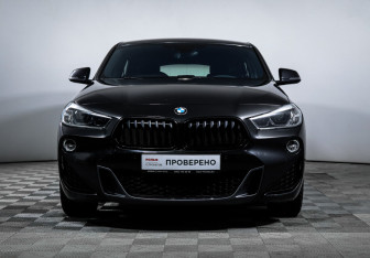 Подержанный автомобиль BMW X2 2018 года (2 фото)
