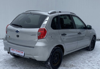 Подержанный автомобиль Datsun mi-DO 2016 года (5 фото)