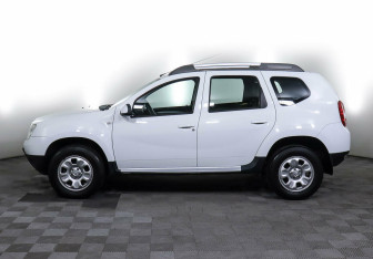 Подержанный автомобиль Renault Duster 2012 года (3 фото)