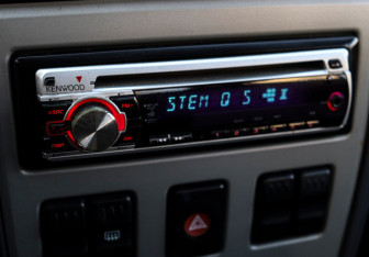 Подержанный автомобиль Renault Logan Sedan 2009 года (12 фото)