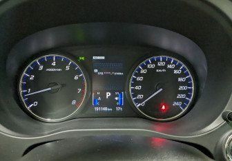 Подержанный автомобиль Mitsubishi Outlander 2018 года (25 фото)