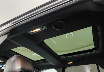 Подержанный автомобиль Ford Explorer 2014 года (16 фото)