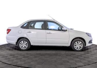 Подержанный автомобиль LADA (ВАЗ) Granta Sedan 2022 года (4 фото)