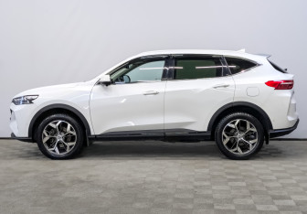 Подержанный автомобиль Haval F7 2023 года (8 фото)