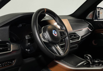 Подержанный автомобиль BMW X5 2019 года (11 фото)