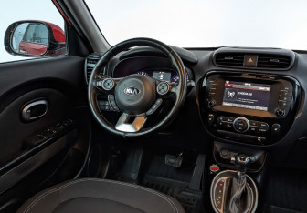 Подержанный автомобиль Kia Soul 2018 года (30 фото)