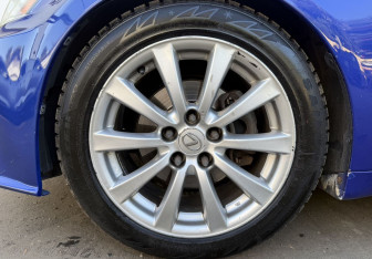 Подержанный автомобиль Lexus IS Sedan 2008 года (9 фото)