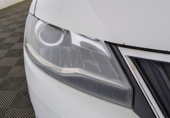 Подержанный автомобиль Skoda Rapid Liftback 2018 года (11 фото)