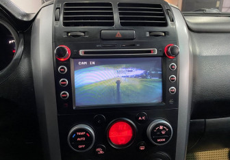 Подержанный автомобиль Suzuki Grand Vitara 2010 года (14 фото)