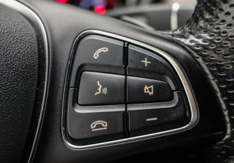 Подержанный автомобиль Mercedes-Benz GLE 2018 года (14 фото)