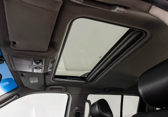 Подержанный автомобиль Nissan Pathfinder 2007 года (18 фото)