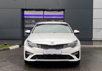 Подержанный автомобиль Kia Optima Sedan 2019 года (2 фото)