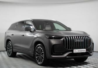 Подержанный автомобиль Jaecoo J8 2024 года (3 фото)