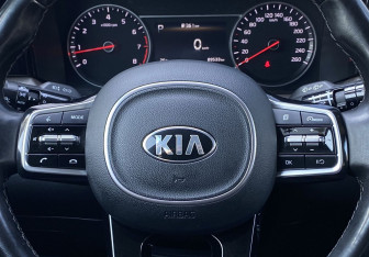Подержанный автомобиль Kia Sorento 2021 года (16 фото)