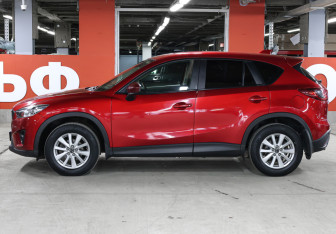 Подержанный автомобиль Mazda CX-5 2013 года (8 фото)