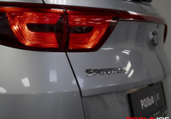 Подержанный автомобиль Kia Sportage 2016 года (15 фото)