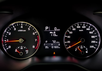 Подержанный автомобиль Kia Rio Sedan 2020 года (13 фото)