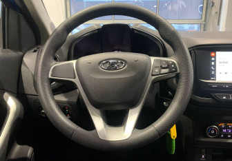 Подержанный автомобиль LADA (ВАЗ) XRAY 2022 года (12 фото)