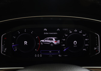Подержанный автомобиль Volkswagen Tiguan 2020 года (11 фото)