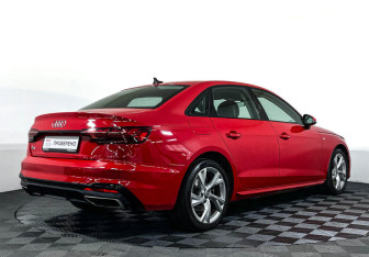 Подержанный автомобиль Audi A4 Sedan 2020 года (5 фото)