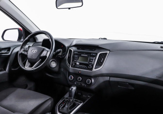 Подержанный автомобиль Hyundai Creta 2019 года (5 фото)