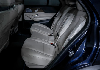 Подержанный автомобиль Mercedes-Benz GLE 2020 года (30 фото)