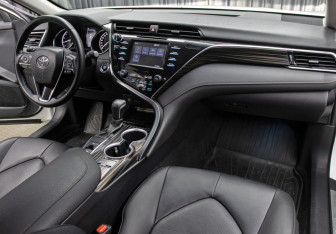 Подержанный автомобиль Toyota Camry Sedan 2020 года (11 фото)