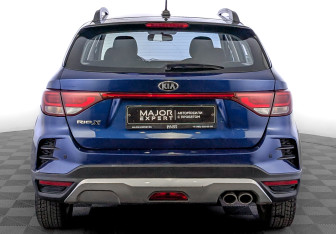 Подержанный автомобиль Kia Rio Hatchback 2021 года (6 фото)