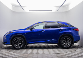 Подержанный автомобиль Lexus RX 2017 года (8 фото)