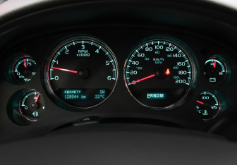 Подержанный автомобиль Chevrolet Tahoe 2013 года (12 фото)