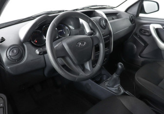 Подержанный автомобиль LADA (ВАЗ) Largus Wagon 2022 года (6 фото)