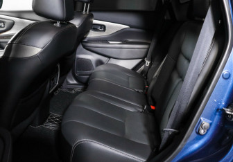 Подержанный автомобиль Nissan Murano Suv 2021 года (20 фото)