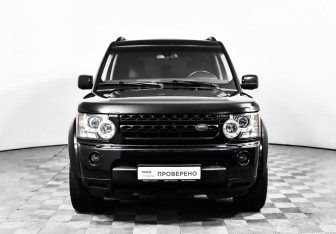 Подержанный автомобиль Land Rover Discovery 2013 года (2 фото)