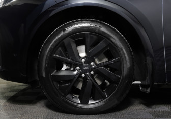 Подержанный автомобиль LiXiang L7 2023 года (30 фото)