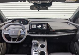 Новый Changan UNI-S 2025 (10 фото)