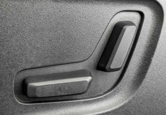 Подержанный автомобиль Volvo XC40 2020 года (25 фото)