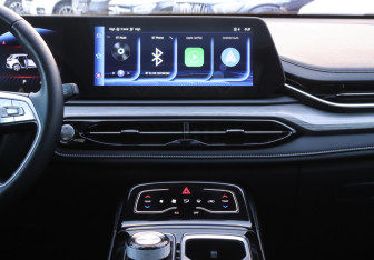 Подержанный автомобиль JAC JS6 2022 года (18 фото)