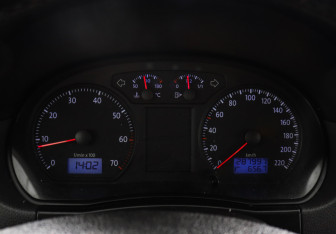 Подержанный автомобиль Volkswagen Polo Hatchback 2008 года (6 фото)