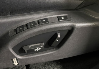 Подержанный автомобиль Volvo XC60 2014 года (15 фото)