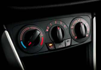 Подержанный автомобиль Suzuki SX4 Hatchback 2021 года (26 фото)