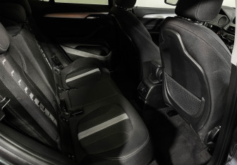 Подержанный автомобиль BMW X2 2020 года (13 фото)