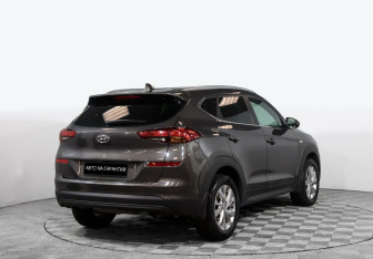 Подержанный автомобиль Hyundai Tucson 2019 года (4 фото)