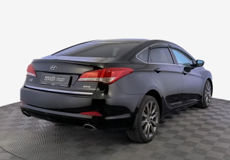Подержанный автомобиль Hyundai i40 Sedan 2014 года (5 фото)