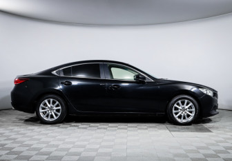 Подержанный автомобиль Mazda 6 Sedan 2017 года (4 фото)