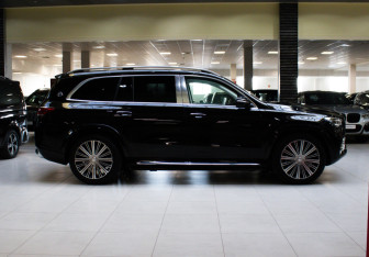 Новый Mercedes-Benz Maybach GLS 2023 (4 фото)