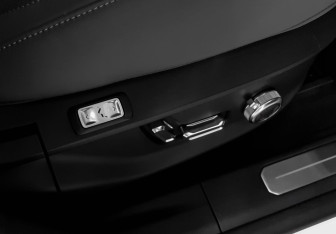 Подержанный автомобиль Zeekr X 2023 года (22 фото)