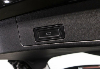 Подержанный автомобиль Chery Tiggo 8 2023 года (16 фото)